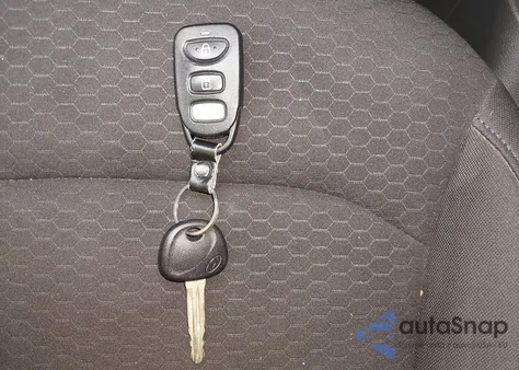 2020 Hyundai Elantra Se из США, поврежденный, VIN 5NPD74LF4LH521489